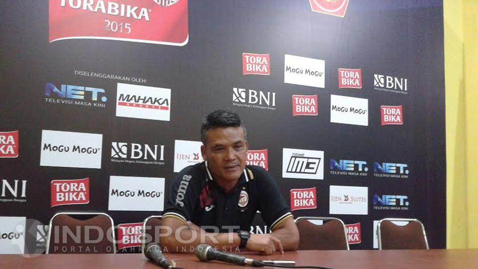 Asisten%20Pelatih%20SFC%2C%20Hendri%20Susilo.